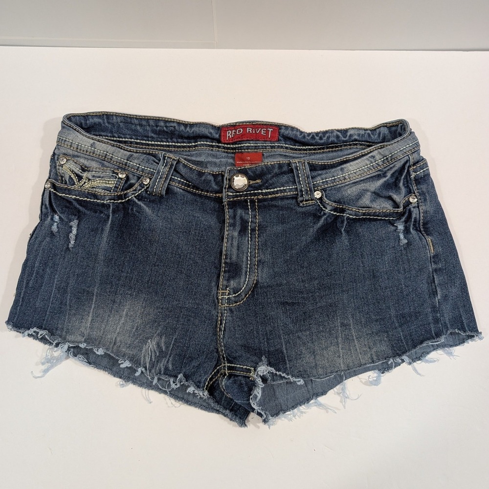 Vintage Red Rivet Distressed Denim Hot Shorts Rhinestone Embroidered Y2K Size 13